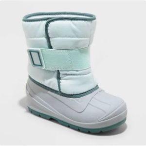 Toddler Dane Winter Boots Mint Green Cat & Jack Size 5 NWT Waterproof